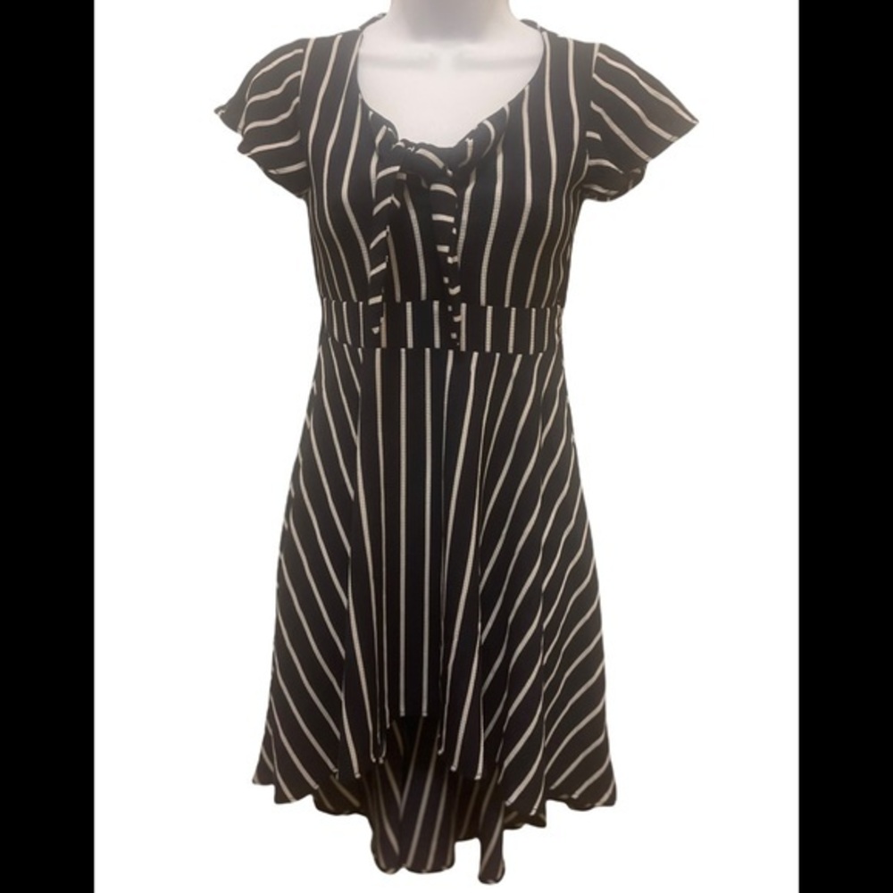 Poppies and Roses Black and White Striped High Low Dress Size 10